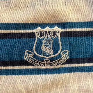 Polo Retro Umbro Rayas Azul y Blanco