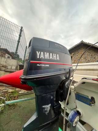 Lancha Zodiac PRO con motor Yamaha y remolque
