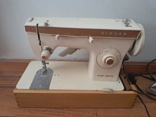 Máquina de coser Singer 247 Super Zig-Zag