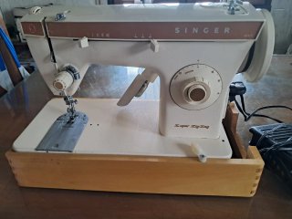 Máquina de coser Singer 247 Super Zig-Zag