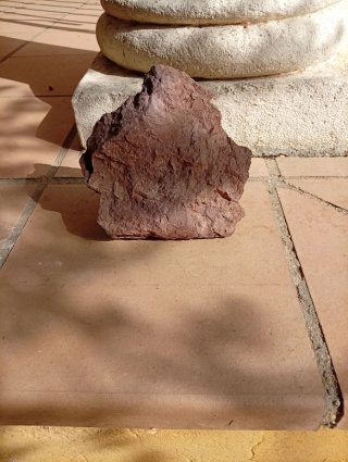 Roca Sierra Morena 1,7kg Vertical Efecto Fuente
