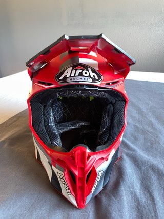 Casco Airoh Twist 2.0