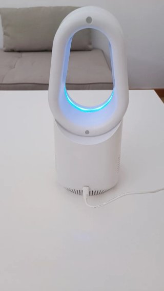 Ventilador con luces LED