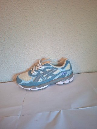 Zapatillas Asics Gel NYC Blanca y Azul