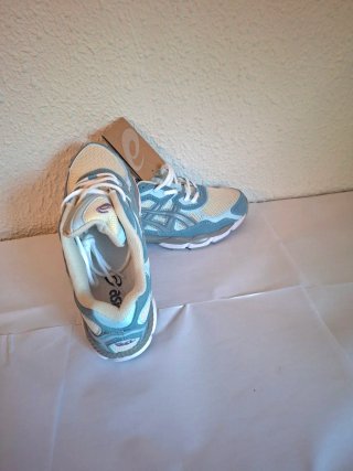 Zapatillas Asics Gel NYC Blanca y Azul