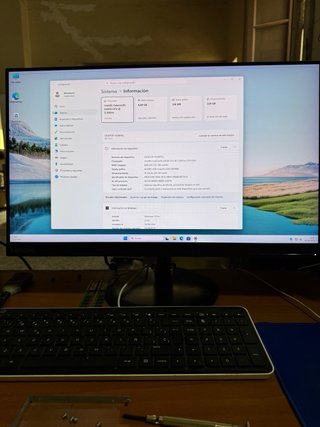 PC MSI (MS-7C13)