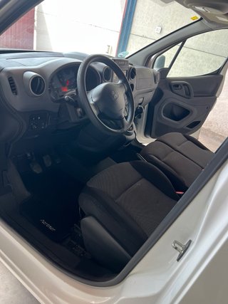 Peugeot Partner L2 3 plazas