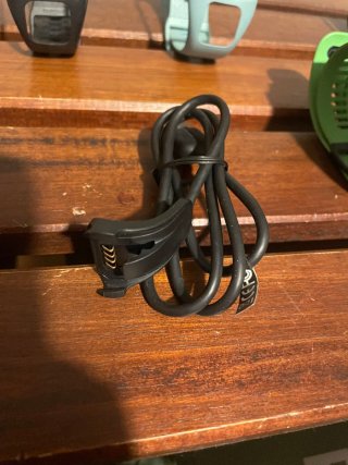 2 Relojes Deportivos TomTom + Cargador + 4 Correas