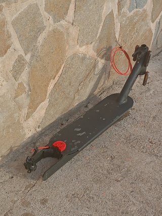 Patinete eléctrico y piezas