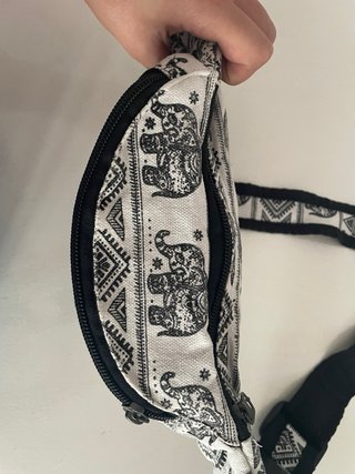 Riñonera estampado elefante