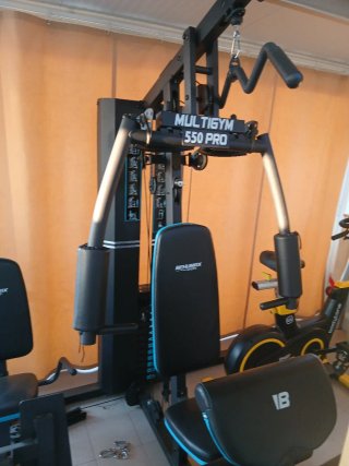 Máquina de musculación IB