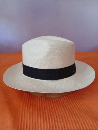 Cappello Panama Montecristi con farfalla