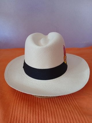 Cappello Panama Montecristi con farfalla