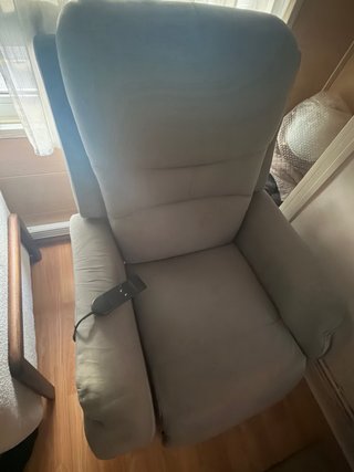 Sillón reclinable eléctrico gris