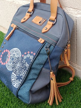 Mochila de Streetwear Marca LOIS