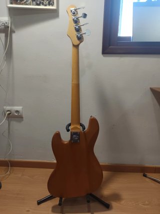 Bajo Eléctrico Jazz Bass Madera Natural