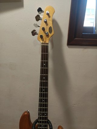 Bajo Eléctrico Jazz Bass Madera Natural