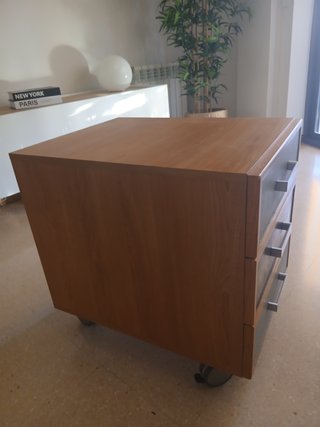 Mesa auxiliar 3 cajones madera