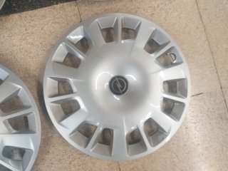 4 Tapacubos Opel Combo R16