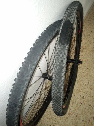 RUEDAS  MTB 29 EJE BOOS , PIÑONERA NUEVA 12 V *