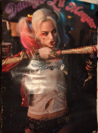 Póster Harley Quinn Daddy's Lil Monster