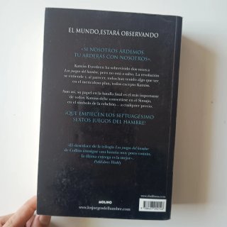Los Juegos del Hambre (Spanish Edition)