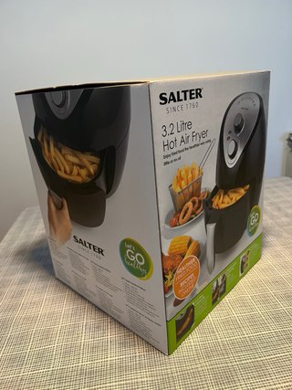 Freidora de aire Salter negra