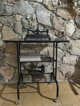 Mesa auxiliar vintage cristal y metal