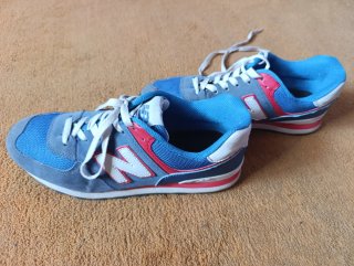 Zapatillas New Balance Azul y Rojo
