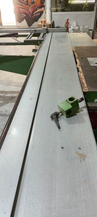 Escuadradora  de carpintería KS 3000 trifasica