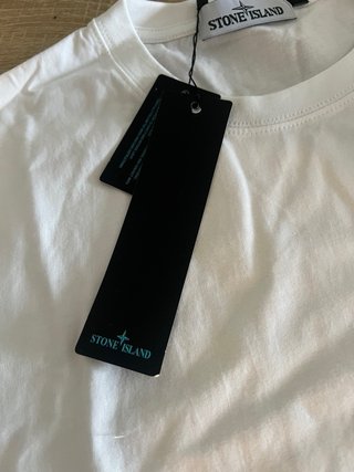 Conjunto Stone Island Camiseta y Pantalón Corto