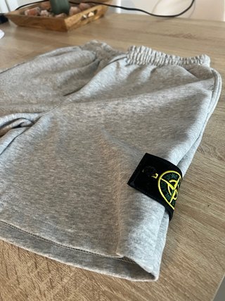 Conjunto Stone Island Camiseta y Pantalón Corto