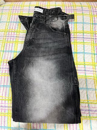 Pantalón ancho Bershka gris/negro