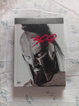 DVD -LIBRO 300 .Titanium Collection