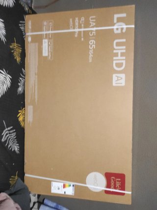 TV LG 65 UHD AI UA75 a estrenar