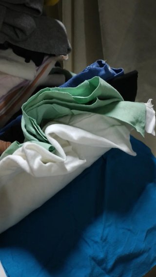 Un kilo de trapos para limpieza 3€