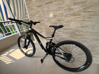 Bicicleta Giant Trance 27.5 2 LTD