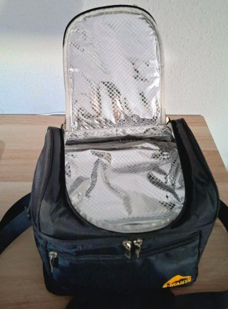 Bolsa térmica para alimentos negra marca E-MANIS.
