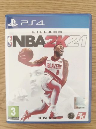 Lote PS4: NBA 2K17 + NBA 2K21