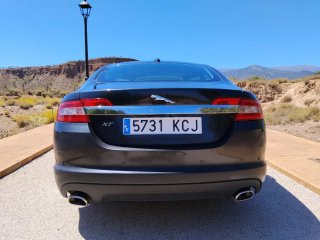 Jaguar XF 2011