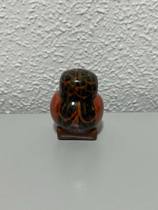 Búho de cerámica decorativo