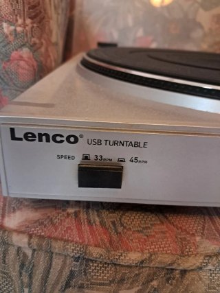 Tocadiscos Lenco Plata