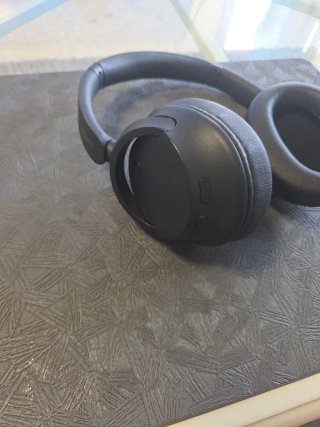 Auriculares Sony Negros WH-VH720N