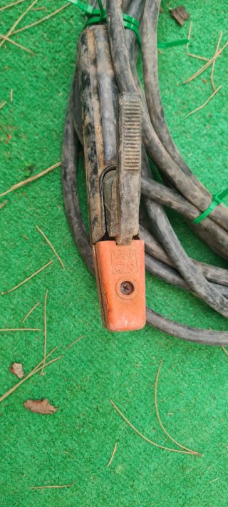 Cables de soldadura con pinzas