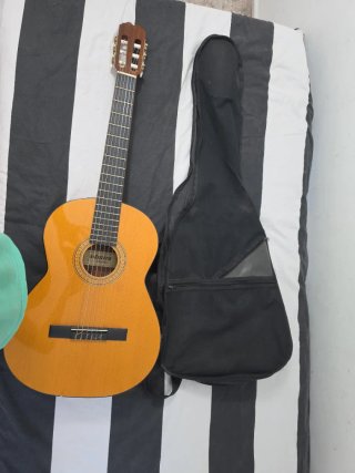 Guitarra Clásica Admira