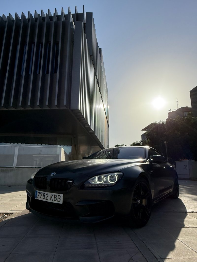 BMW M6 COMPETITION INDIVIDUAL - foto 1