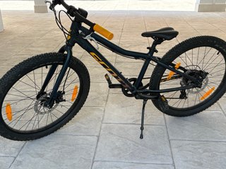 Bicicleta Scott Scale 24 niño