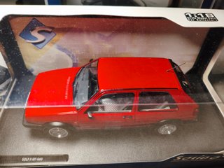 Maqueta Coche Volkswagen Golf GTI 1.18 Nueva