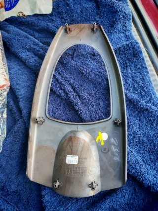 Embellecedor consola Ford Focus MK1