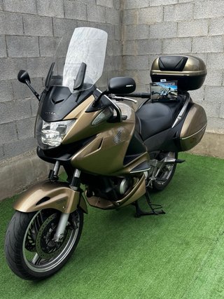 Honda NT 700 Deauville 2006